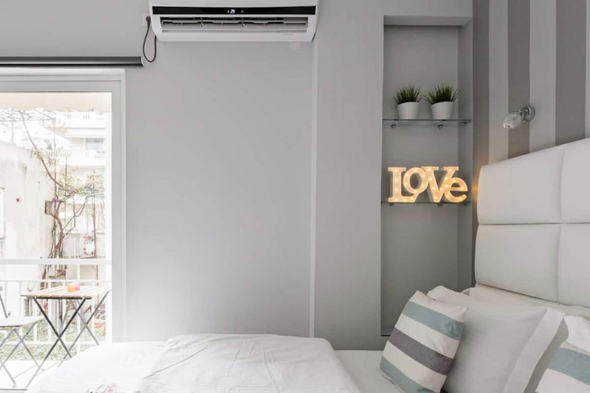 Walk To Markets From A Cozy Studio By Cielo Homes Athena Bagian luar foto